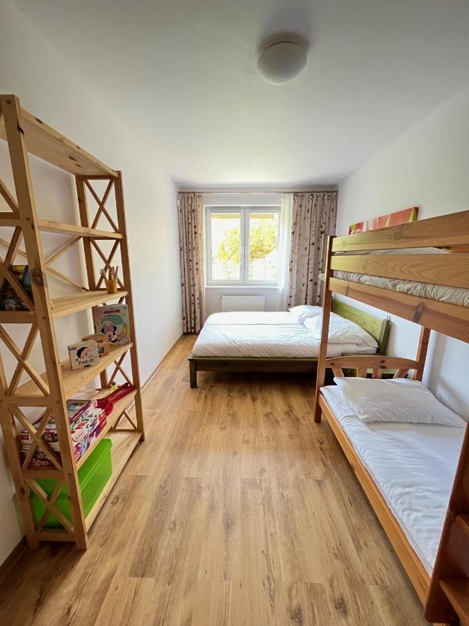 Apartament Z Garazem I Ogrodem Kołobrzeg Eksteriør bilde