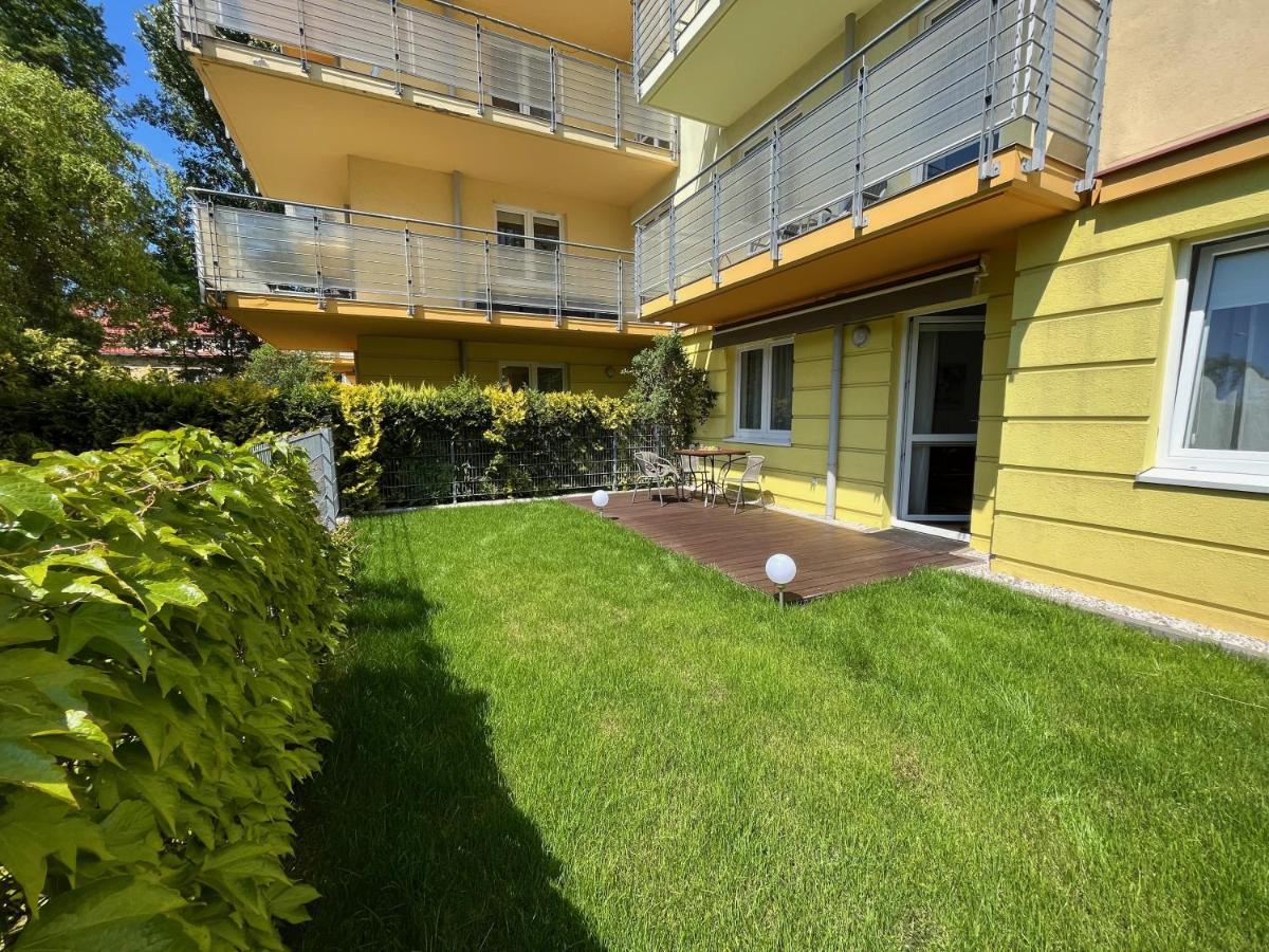 Apartament Z Garazem I Ogrodem Kołobrzeg Eksteriør bilde